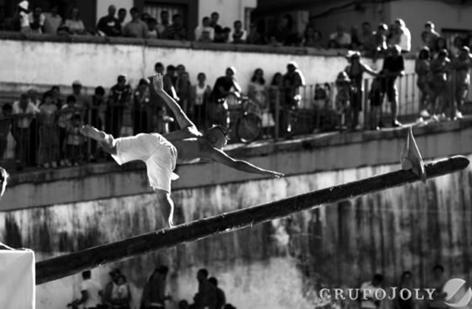 La cucaña de Triana, un clásico de la Velá.

Foto: Juan Carlos Muñoz