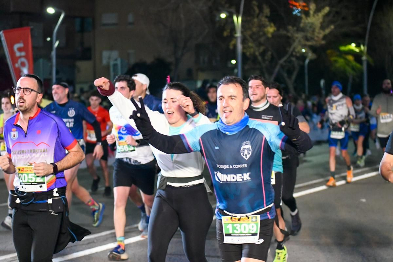 En imágenes: búscate en tu llegada a meta de la Carrera de San Antón 2025 (6)