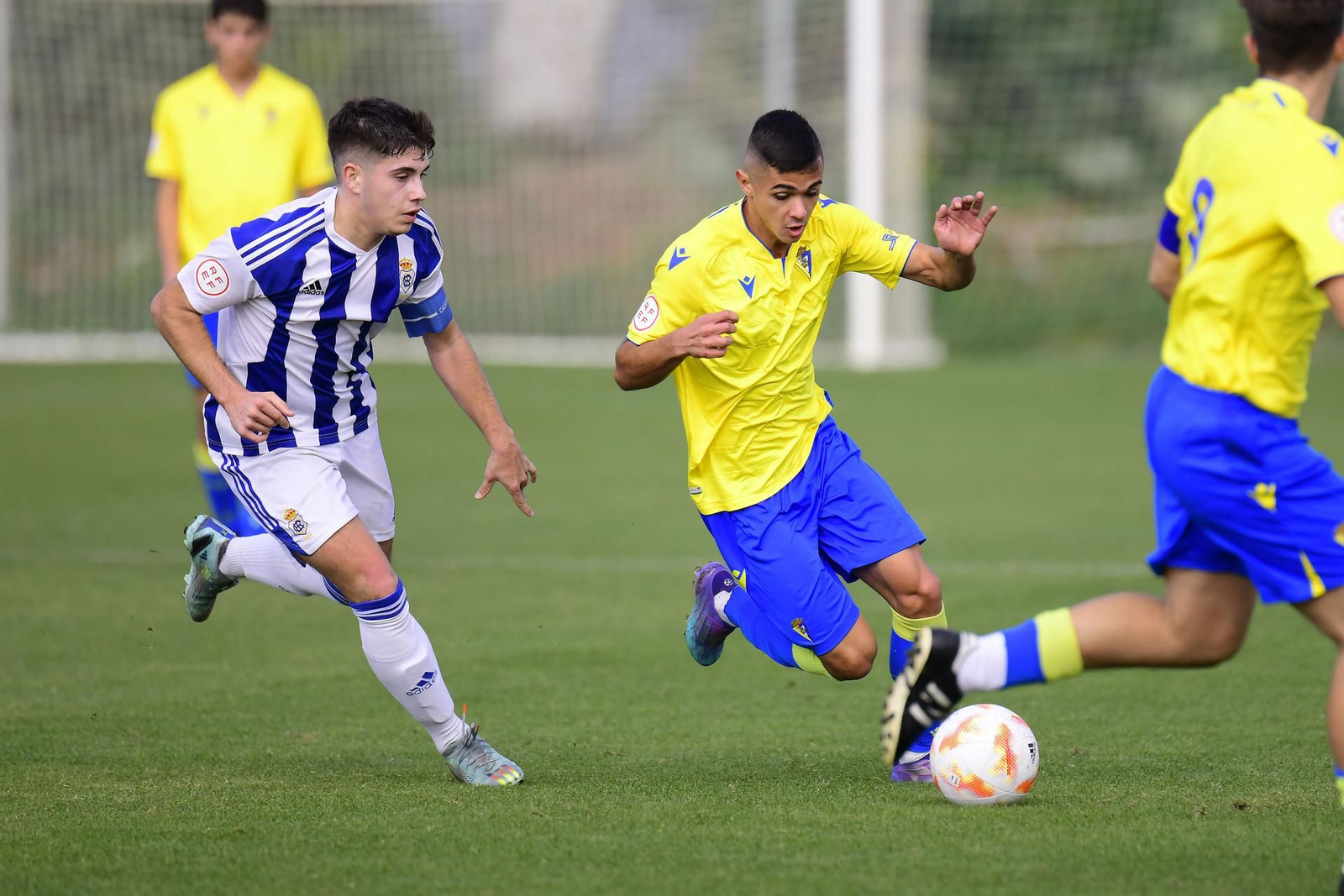 El algecireño Raúl Pereira, con el Cádiz juvenil.