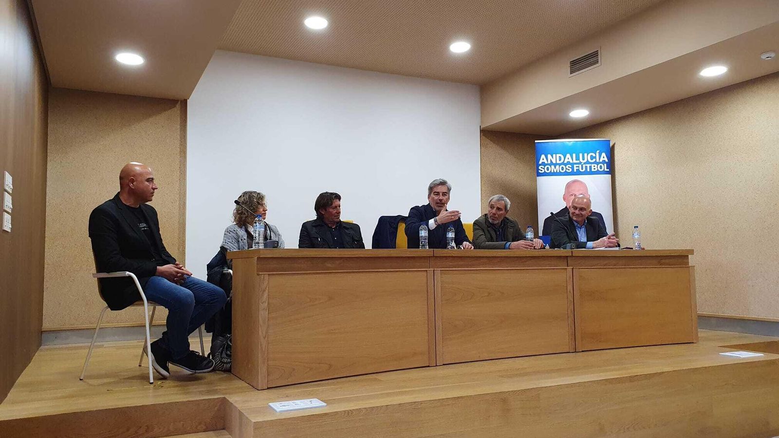 Juan Carlos Crespo durante su intervención en la presentación de su candidatura.