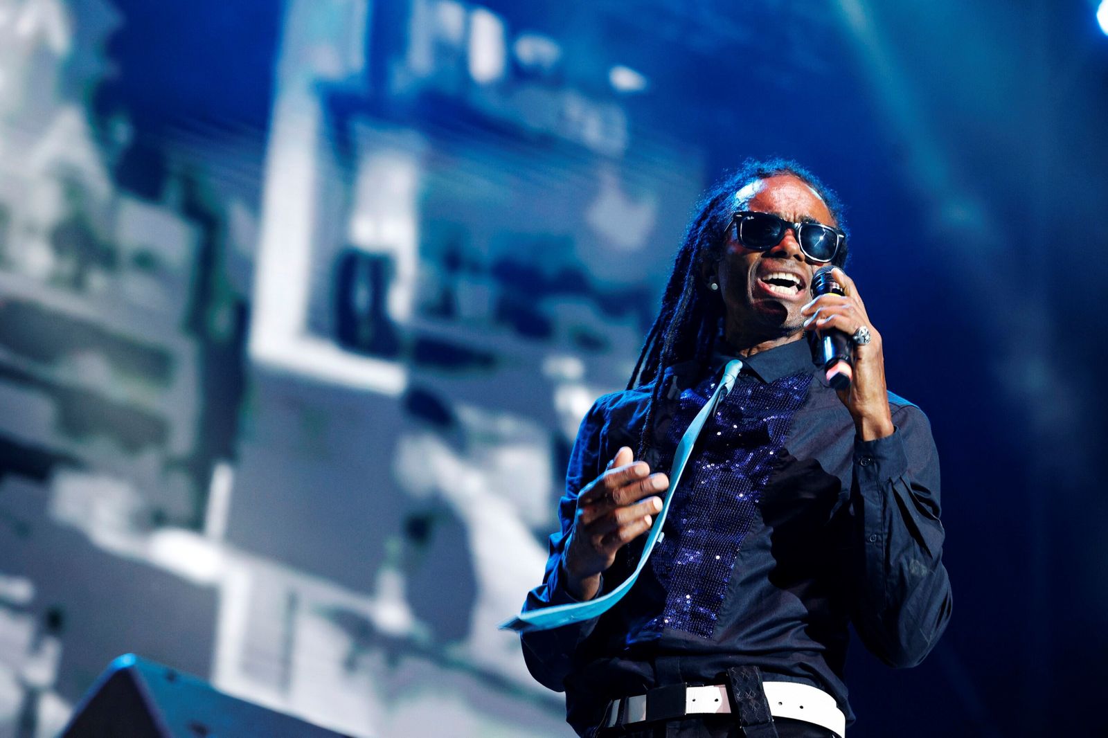 Búscate en el concierto  "80's leyends" en Bahía Sound.