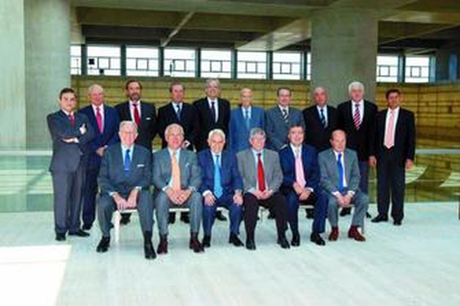 Imagen del consejo consultivo de Endesa, cuyo encuentro se ha celebrado en la sede de CajaGranada.