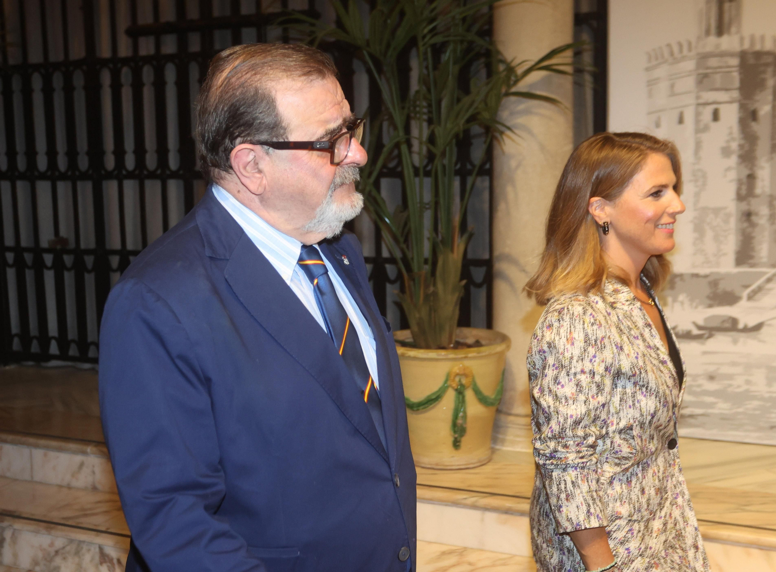 PREMIO IBEROAMERICANO TORRE DEL ORO A FELIPE GONZALEZ