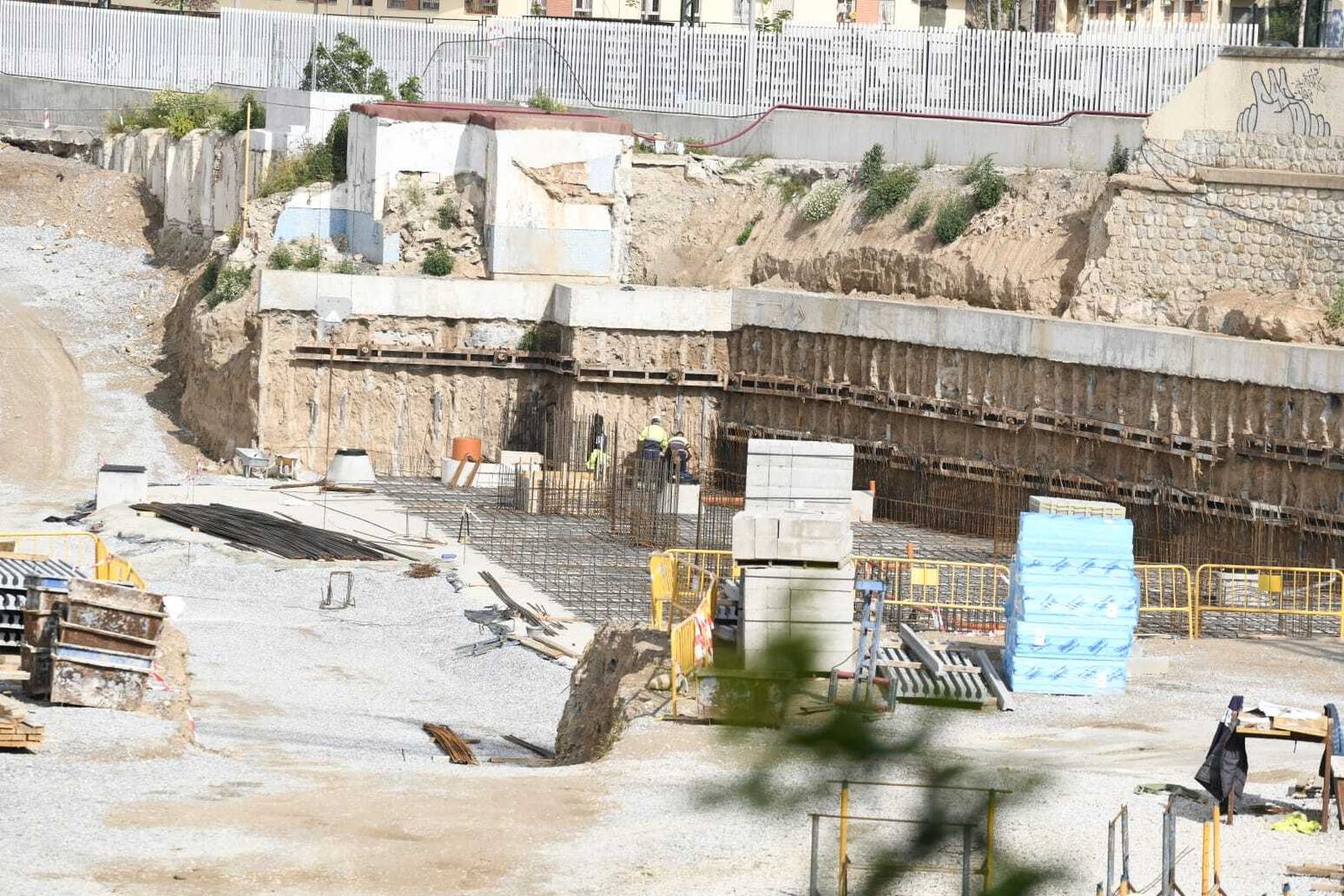 Fotos: así ha sido la vuelta al trabajo en una Granada en estado de alarma