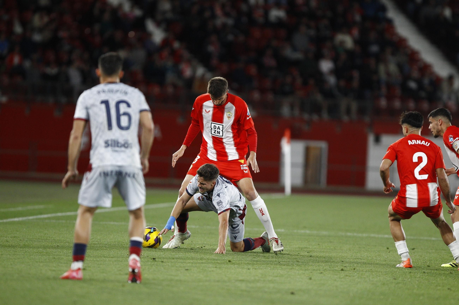 Las mejores imágenes del partido U.D. Almería-Levante U.D.