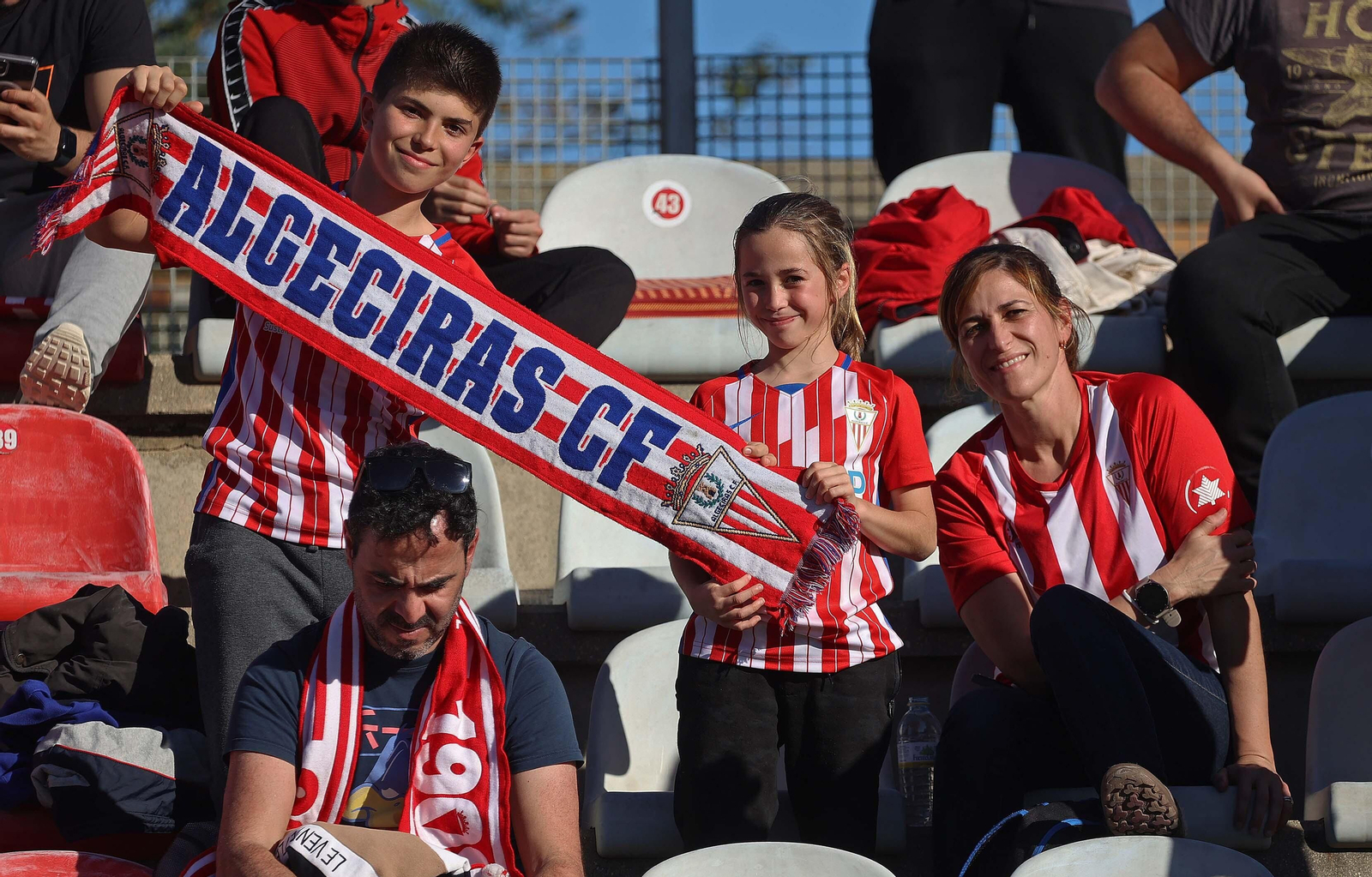 Búscate en el Nuevo Mirador durante el Algeciras - Real Madrid Castilla de Primera Federación