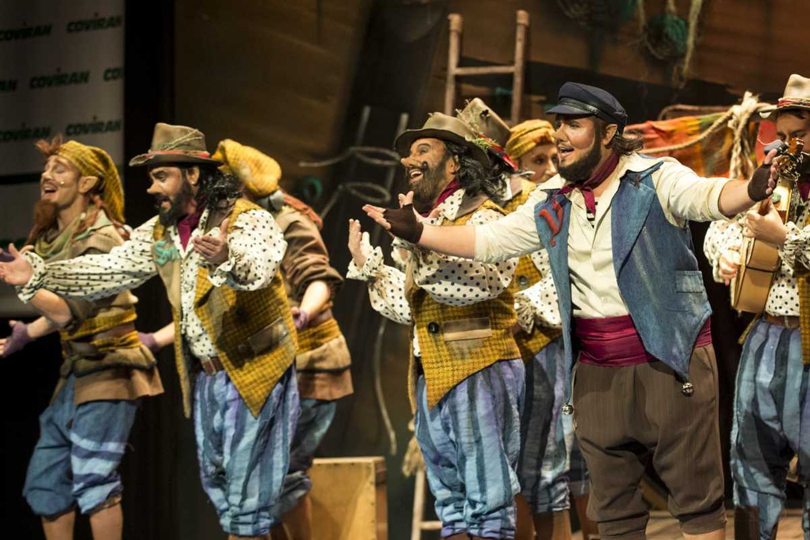 Las imágenes de la primera función de cuartos