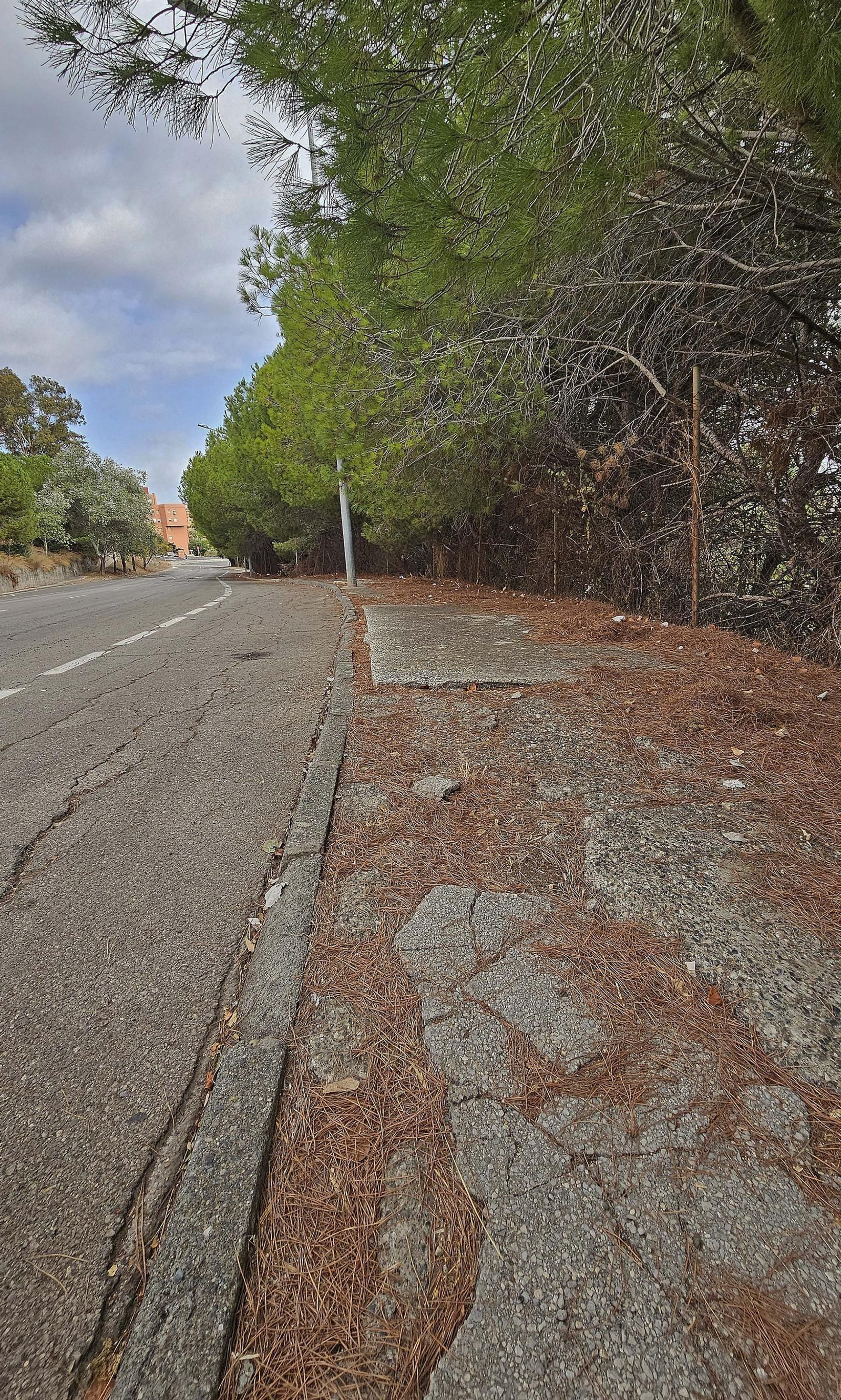 Fotos de los desperfectos en la barriada del Liang Shan Po en Algeciras