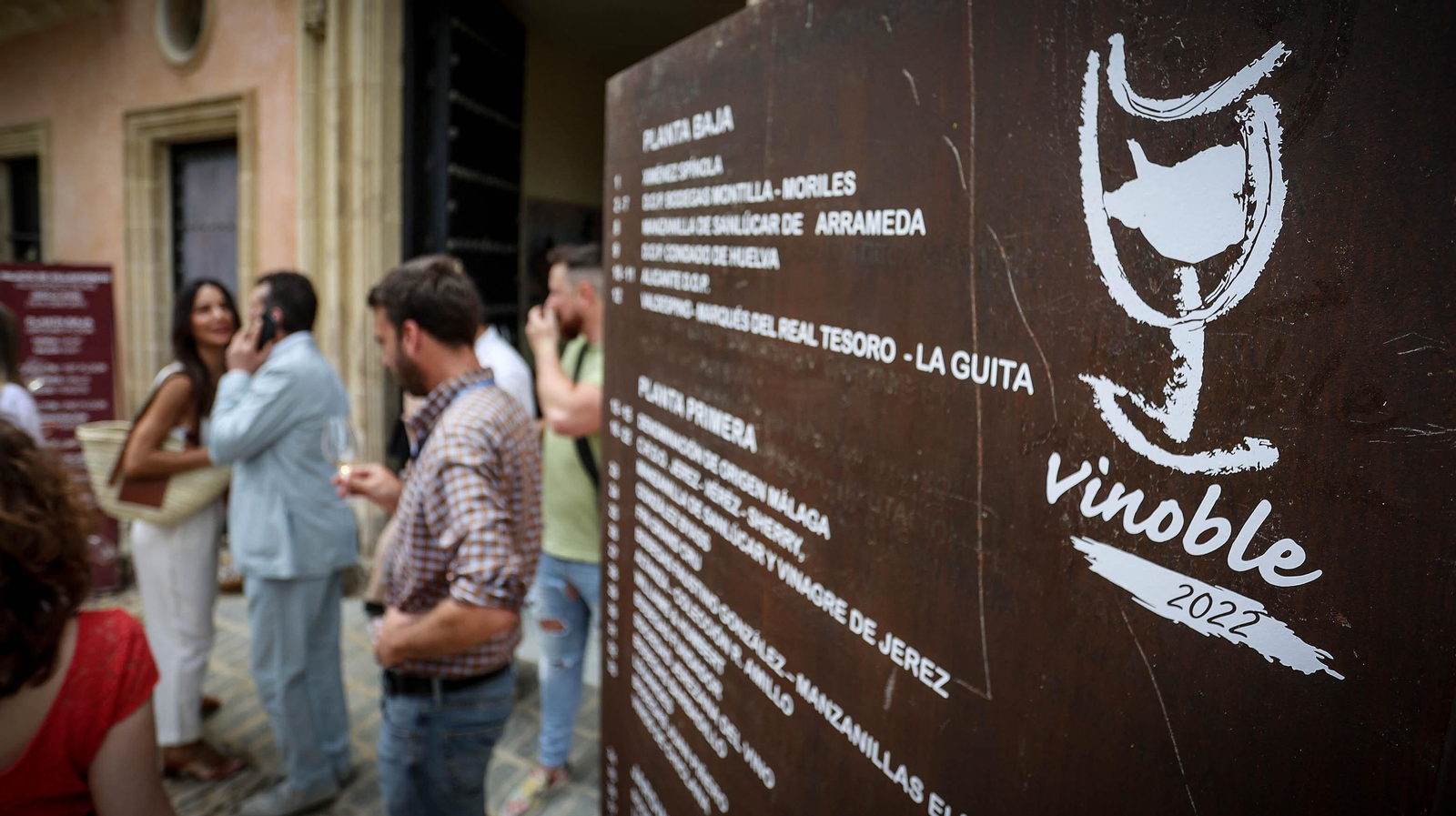 Imágenes del primer día de Vinoble 2022