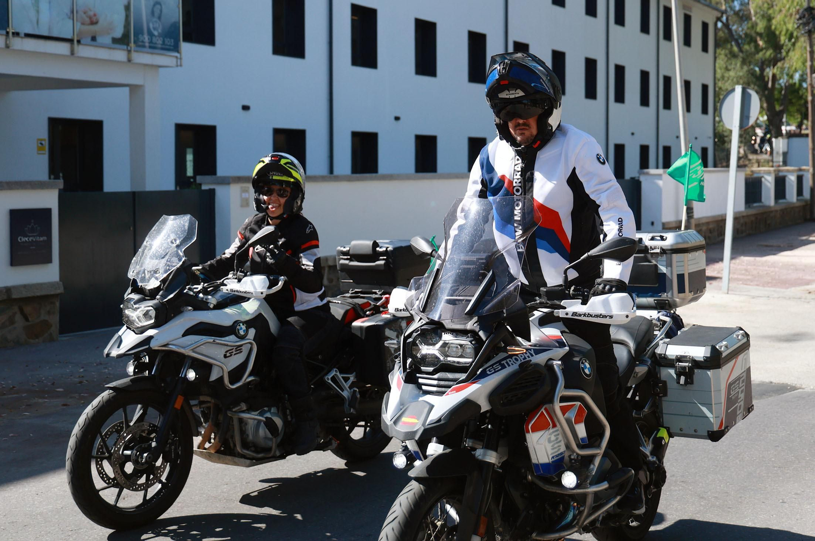 Imágenes de la VI Ruta Solidaria en moto a favor de Cruz Roja