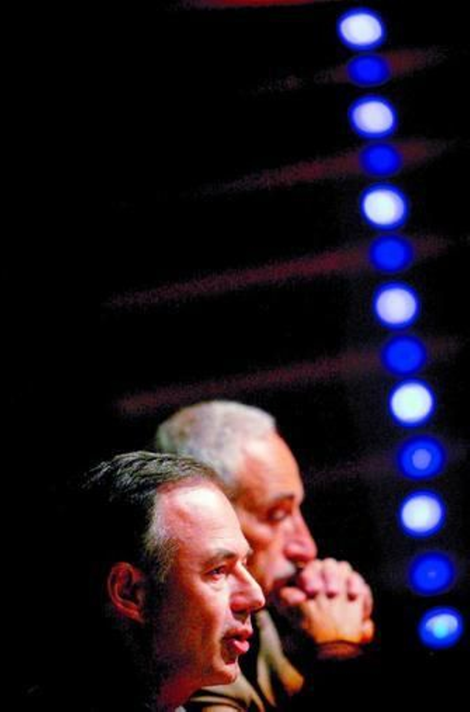 Bravo y Rodríguez-Farré, ayer, en conferencia de prensa.