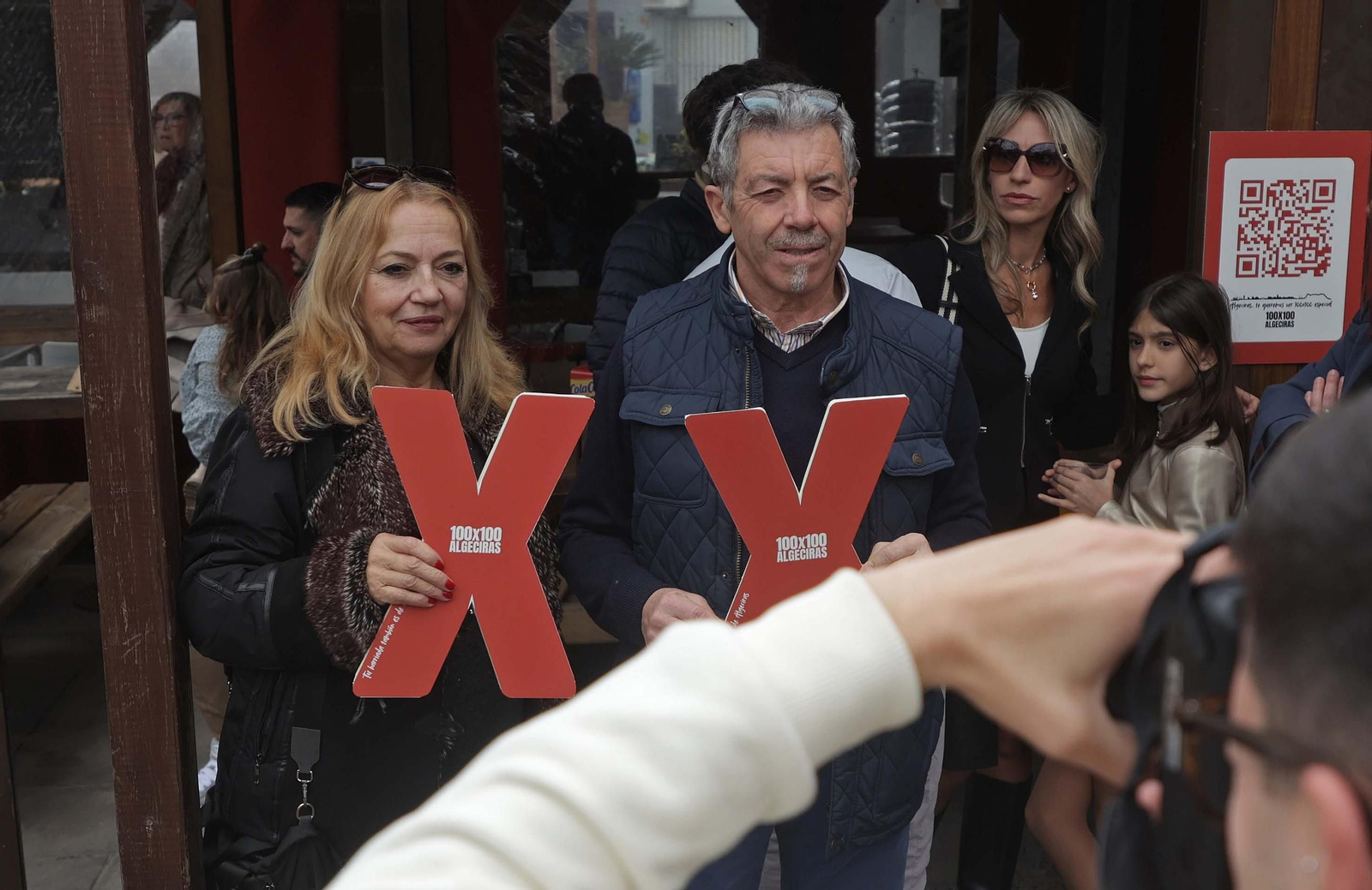 Caras conocidas en la convivencia de Algeciras 100x100, en imágenes