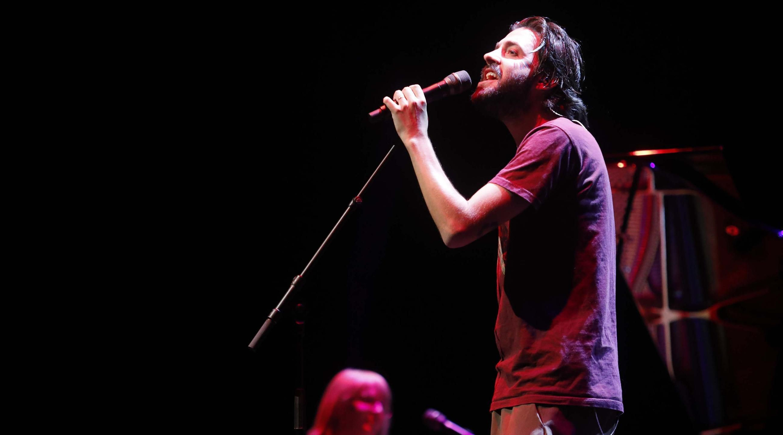 Fotos del concierto de Salvador Sobral en La Línea