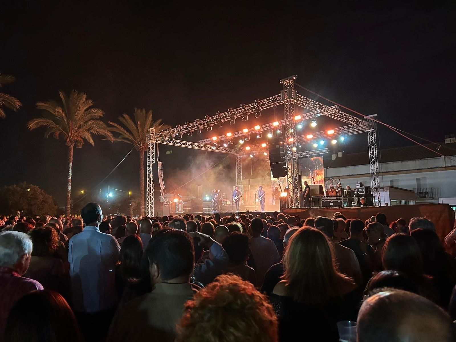 Actuación de Café Quijano