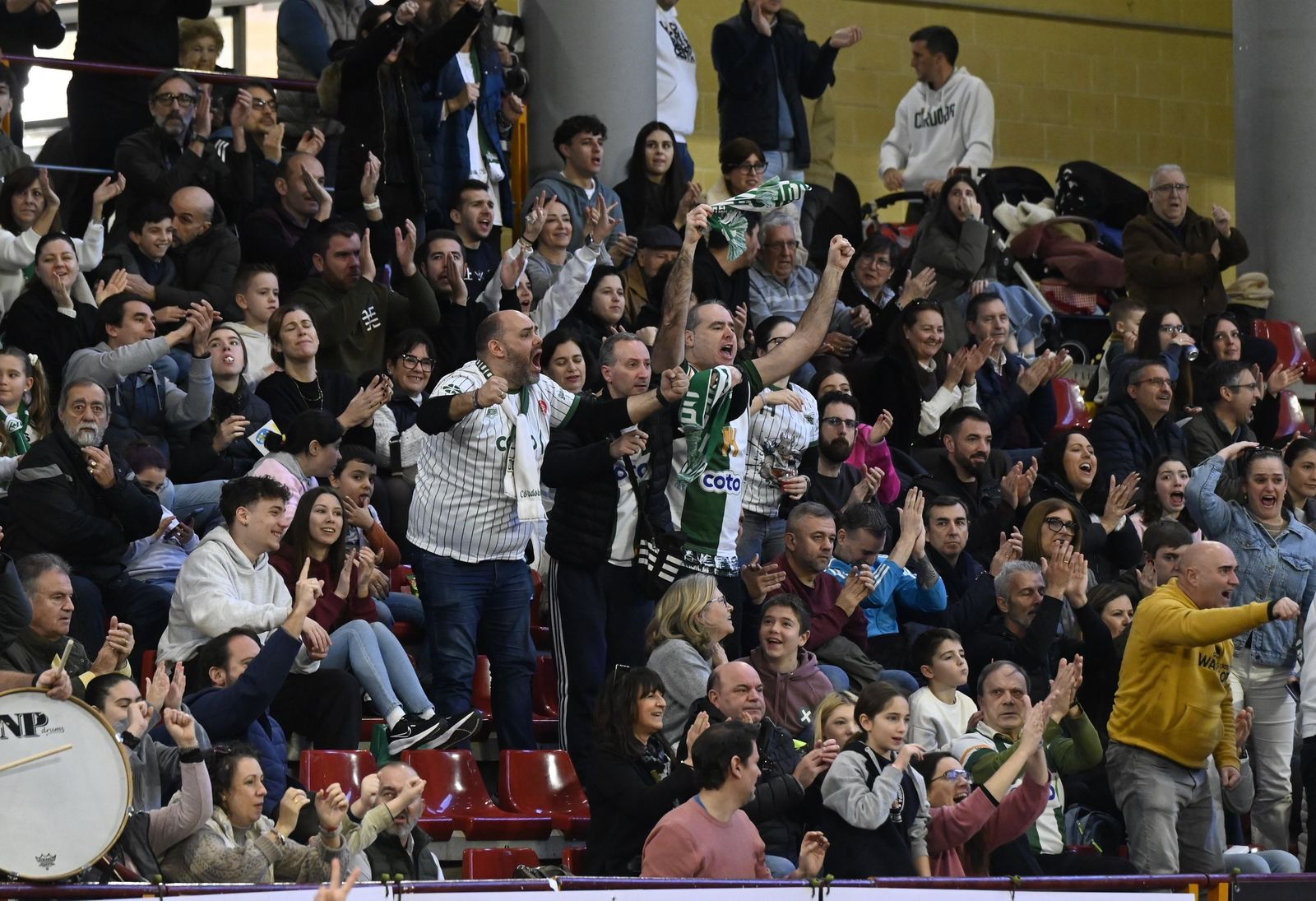 Las mejores fotos del ambiente en Vista Alegre para el Coto Córdoba - Biele Iraurgi