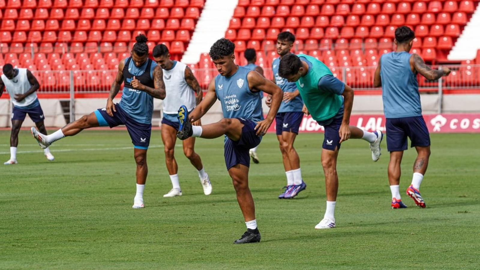 El toledano se ejercita con el resto de sus compañeros en el UDA Stadium.