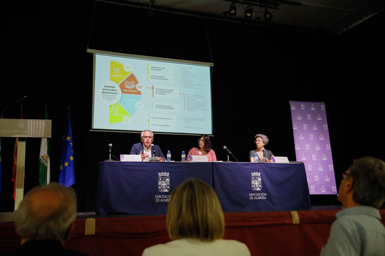 Imágenes de la entrega de los Escudos de Oro del IEA y la celebración de su Plenario