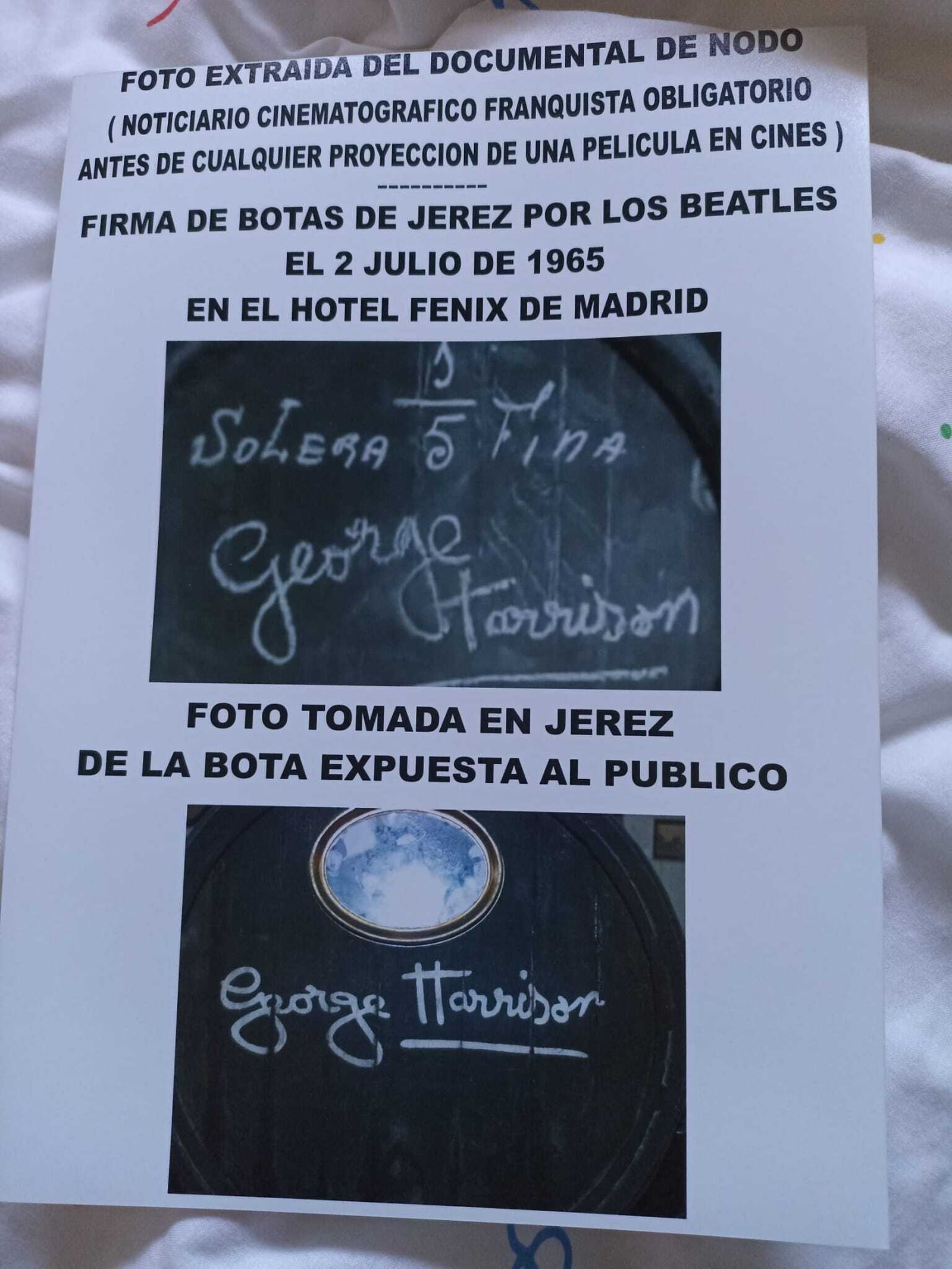 Firma original de George Harrison y la de la bota jerezana.