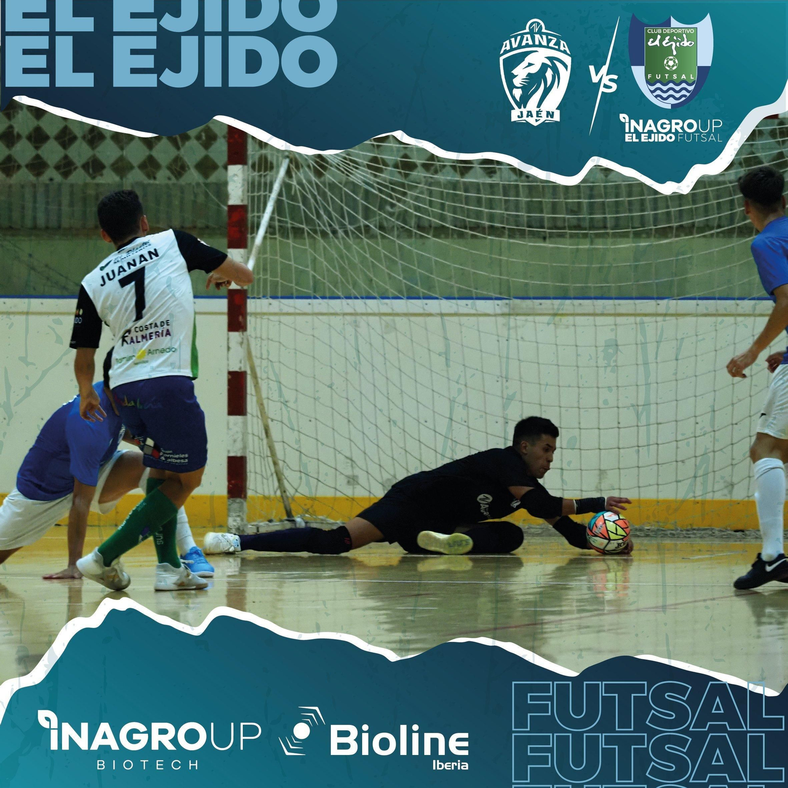 El meta del conjunto local detiene un disparo de Juanan durante el amistoso disputado en Jaén.