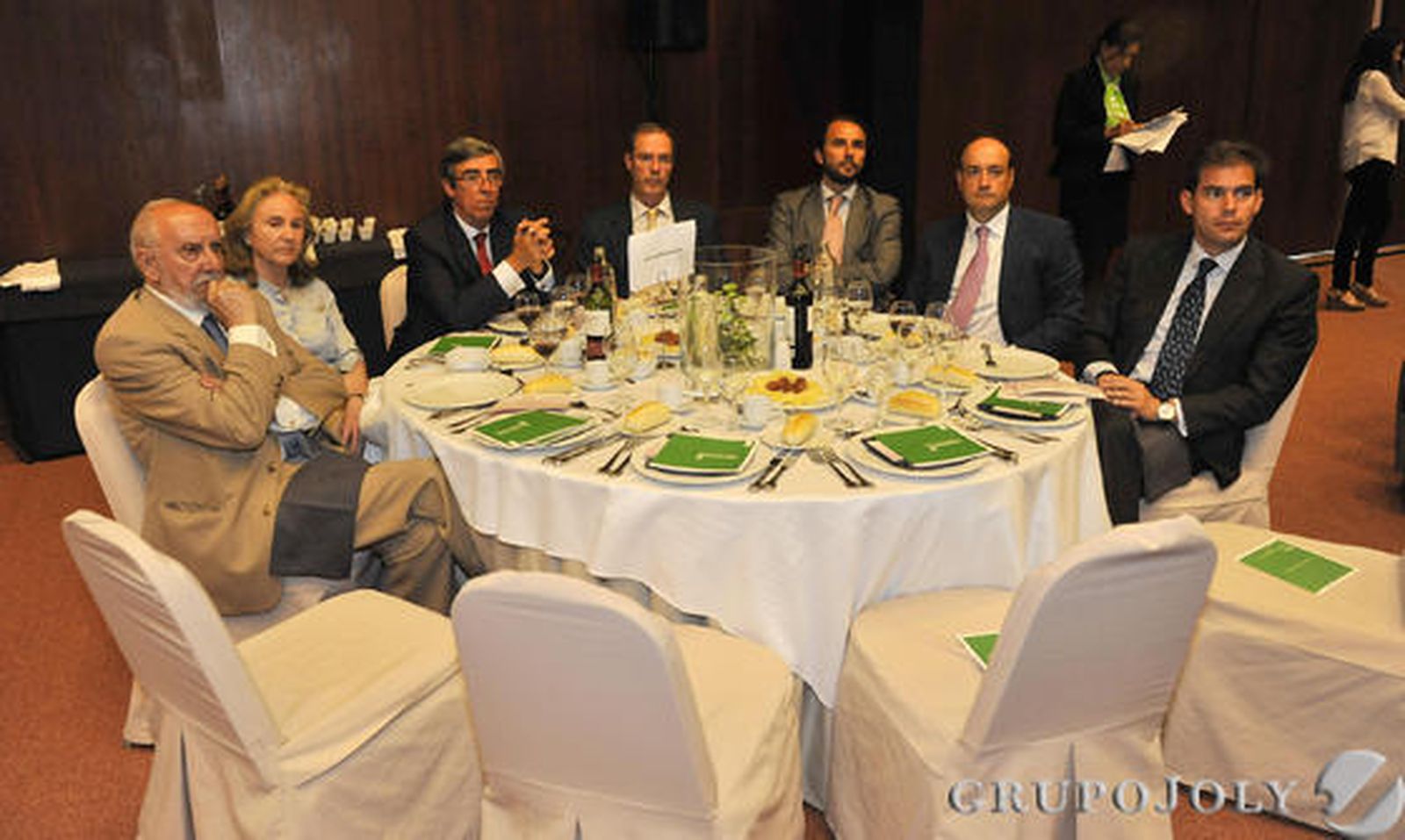 Alfredo Flores, Margarita Moya, Alfredo Álvarez Tello, Manuel Clavero, Javier Loarte, Miguel Ángel Fernández y Antonio Gallego.

Foto: Belen Vargas/Juan Carlos Vazquez/Manuel Gomez
