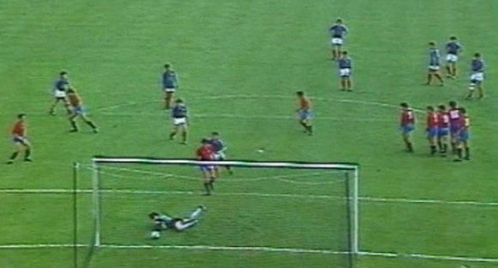 1984: 20 años después sale cruz