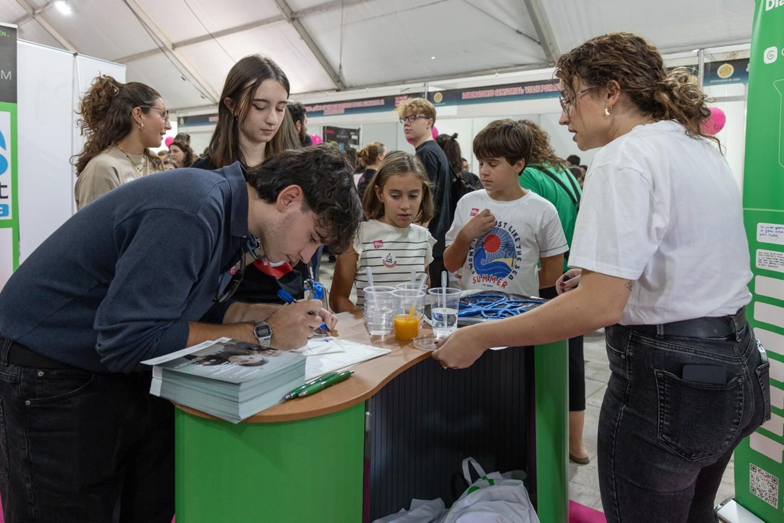 Inauguración de La Noche Europea de los Investigadores 2025