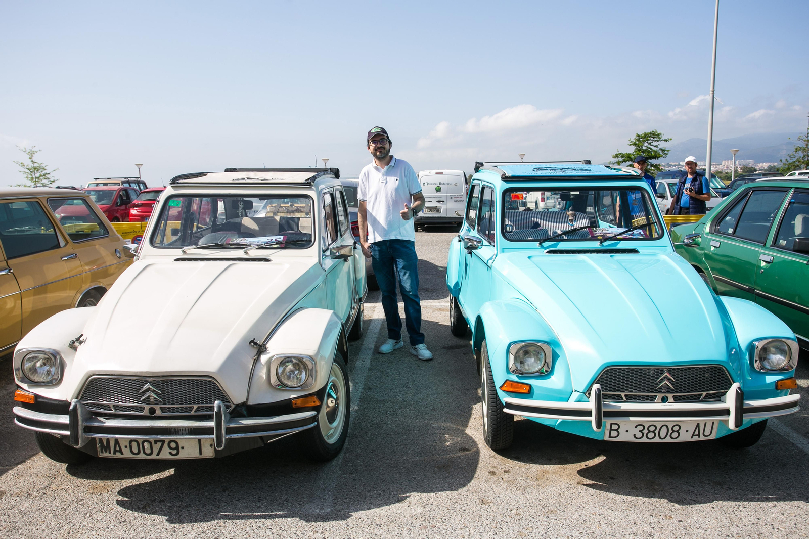 Fotos de la concentración de Seat 600 en Palmones