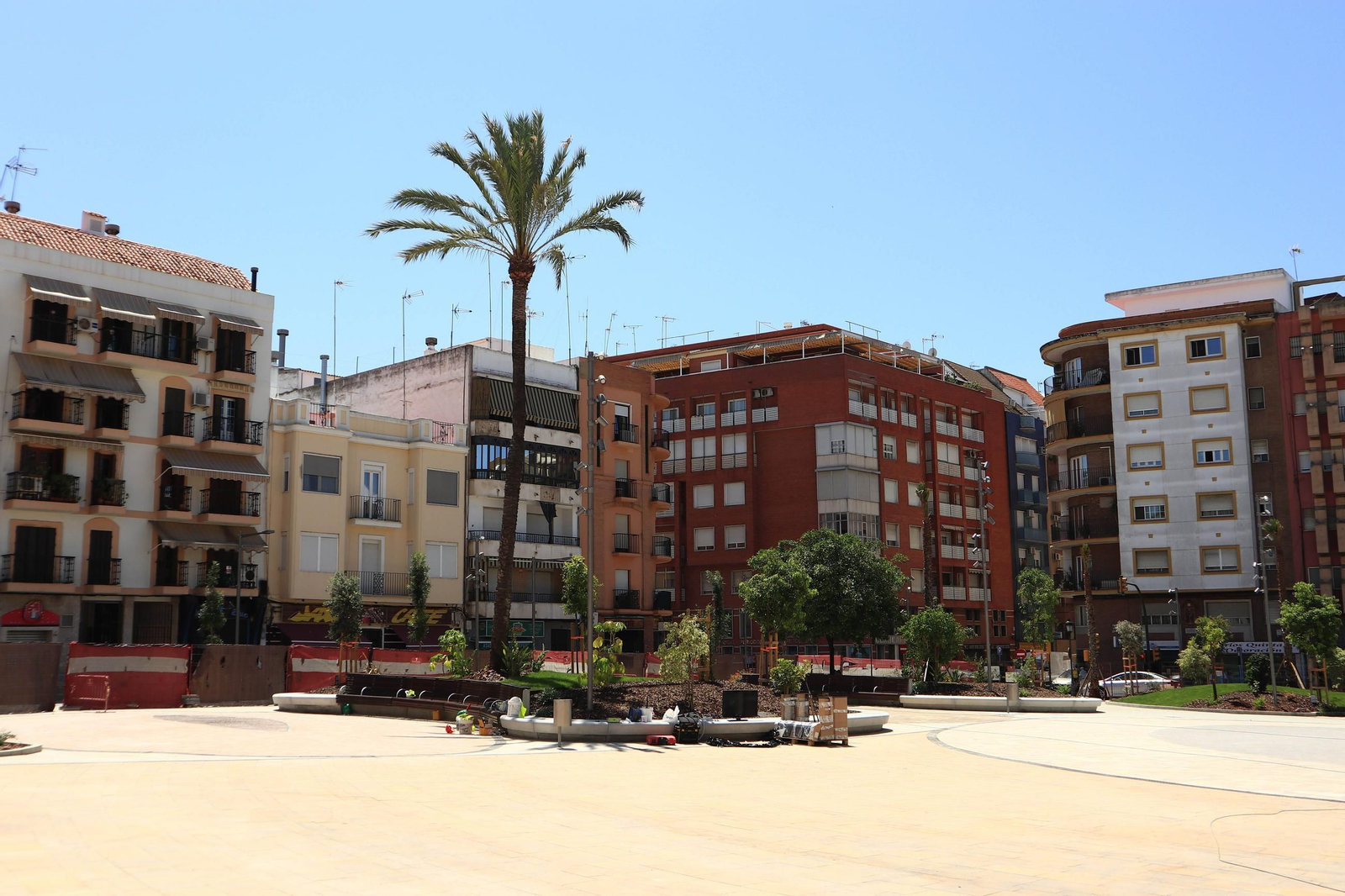 Así ha quedado la Plaza de La Merced tras la remodelación, en imágenes