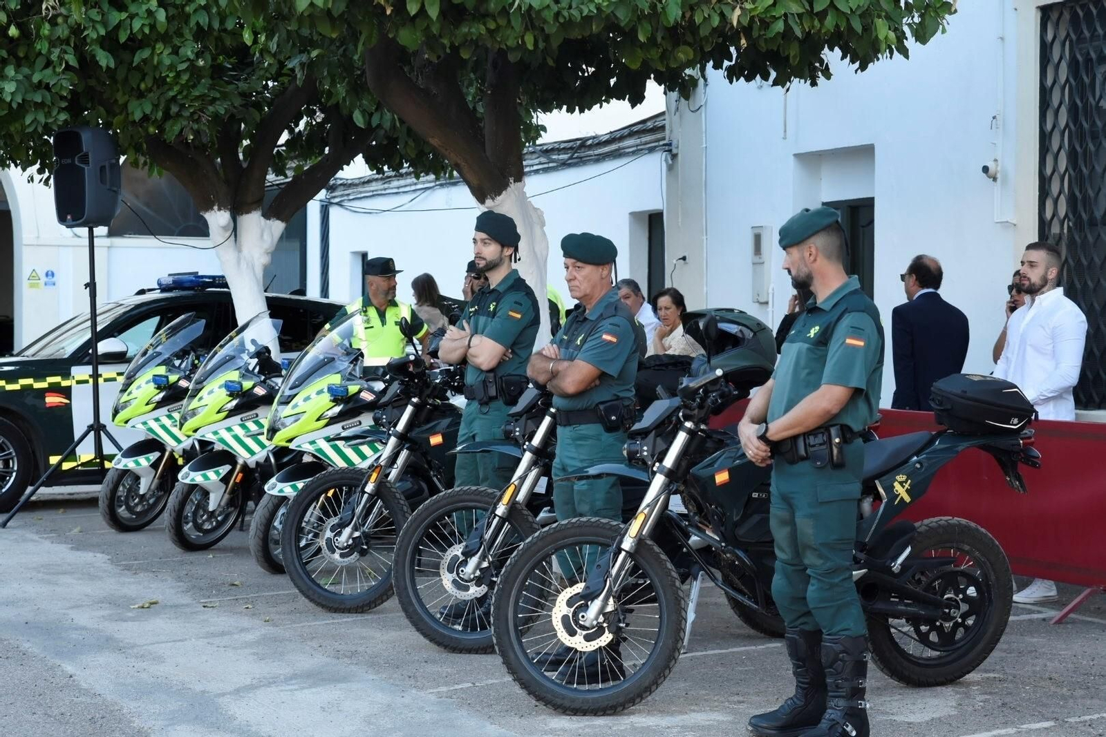 La Guardia Civil de Córdoba celebra el Día de la Virgen del Pilar, en imágenes