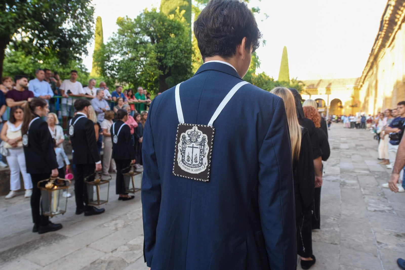 Las fotos del traslado del Remedio de Ánimas tras el Magno Vía Crucis de Córdoba