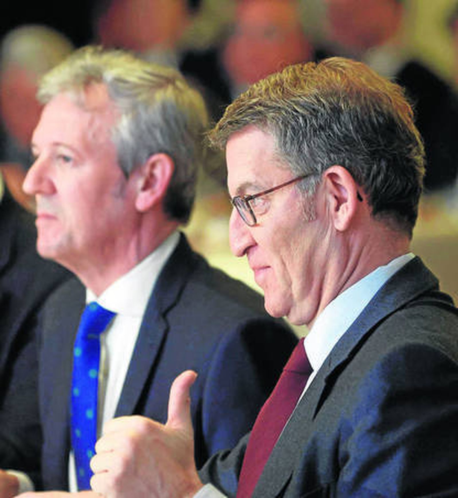 Alberto Núñez Feijóo, ayer en un foro con Alfonso Rueda, presidente de la Xunta de Galicia.