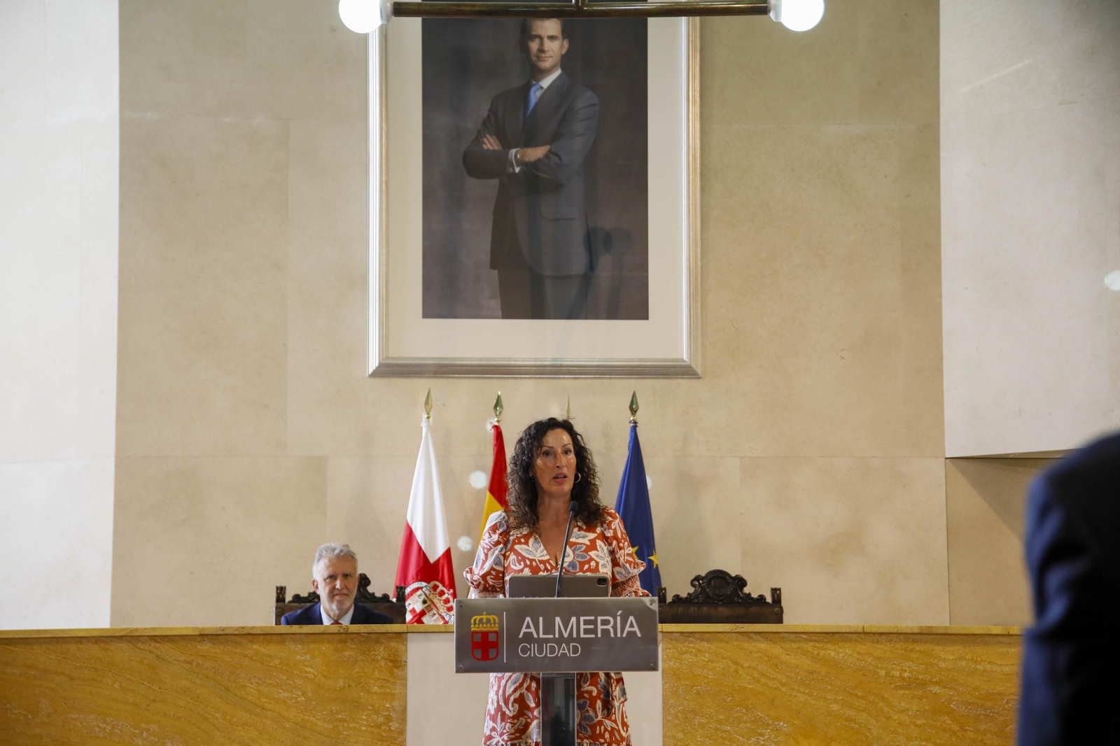 Placa de memoria histórica en el monumento de los coloraos, en imágenes