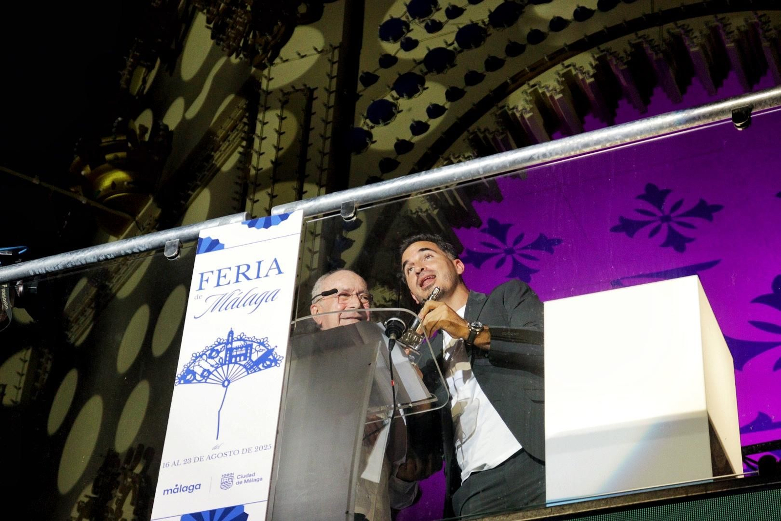 El pregón de Javier Castillo en la Feria de Málaga, en imágenes