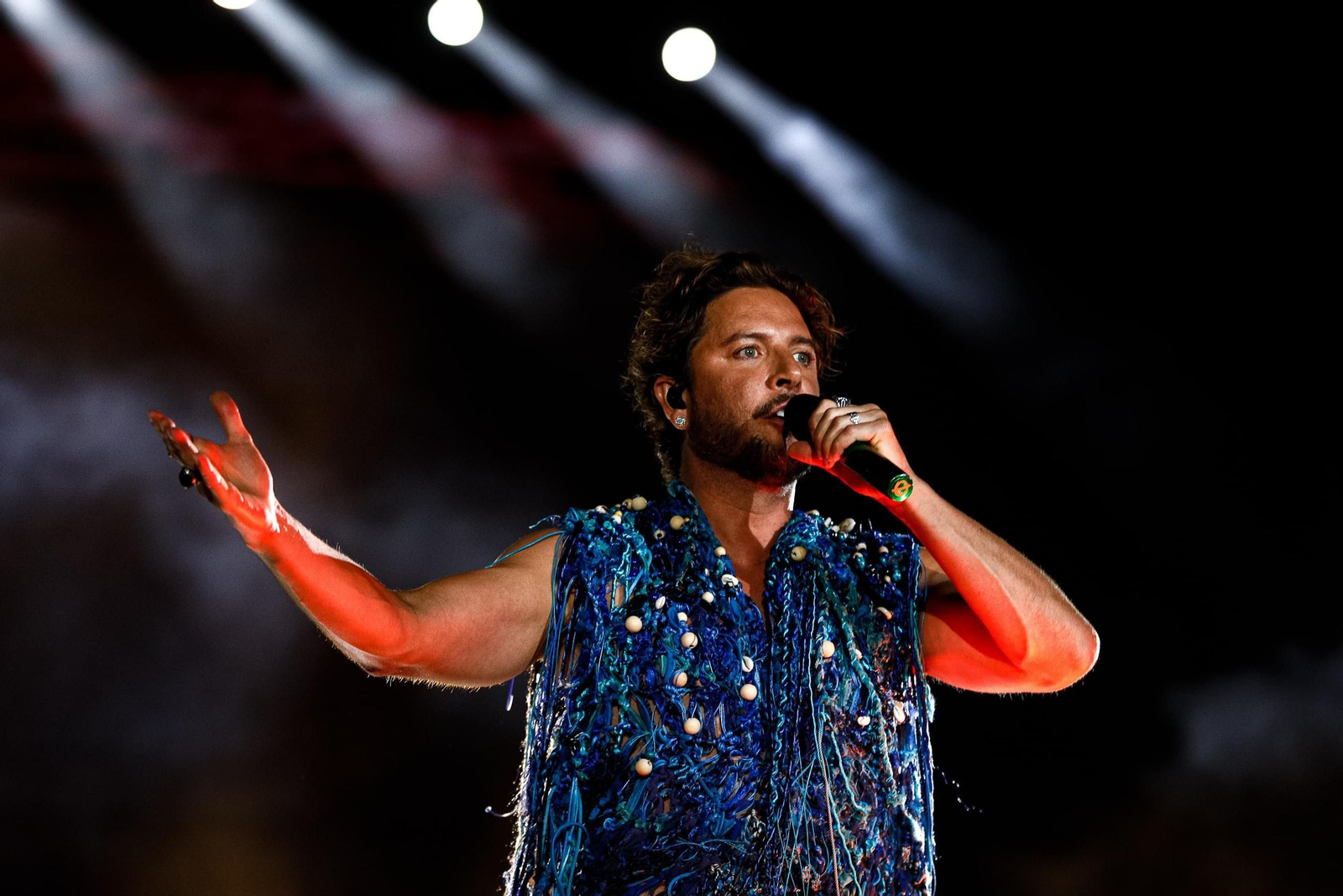 Un momento del concierto de Manuel Carrasco en el Cádiz Music Stadium.