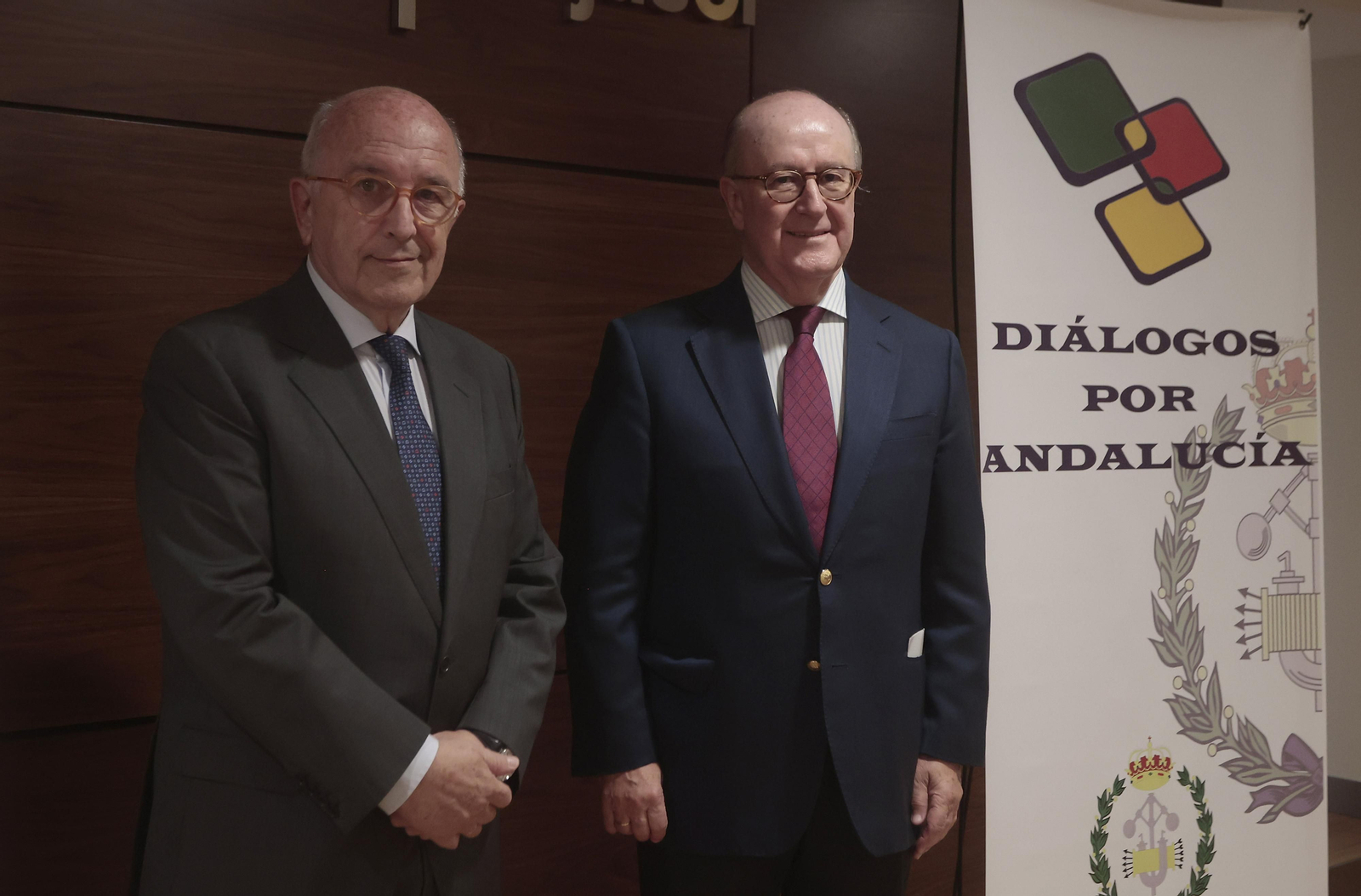 Joaquín Almunia y el presidente de la Asociación Territorial de Ingenieros Industriales, Germán Ayora.