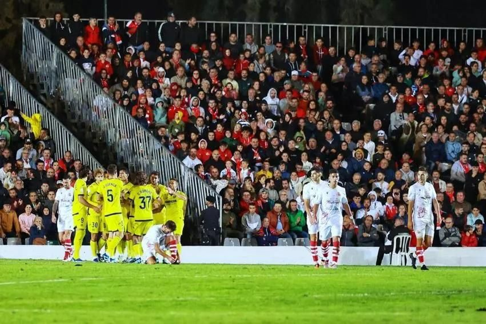Imagen del ambiente del Chiclana-Villarreal de la pasada campaña.