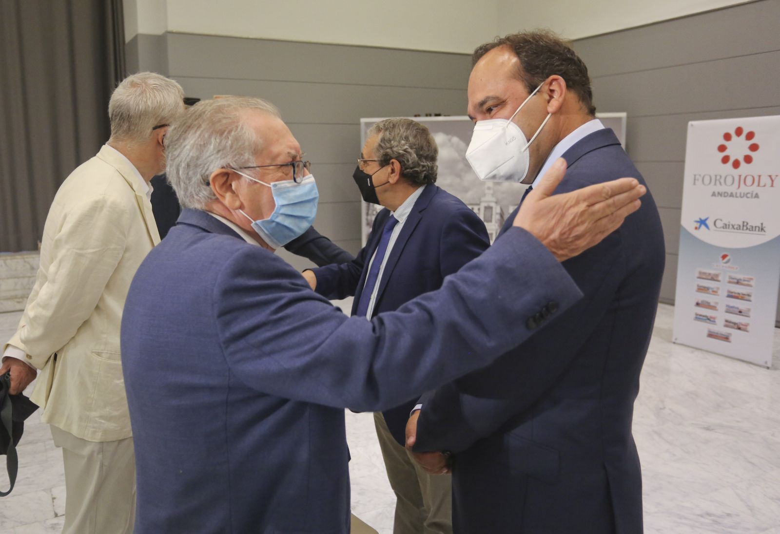 Fotos del Foro Joly con el economista José Carlos Díez