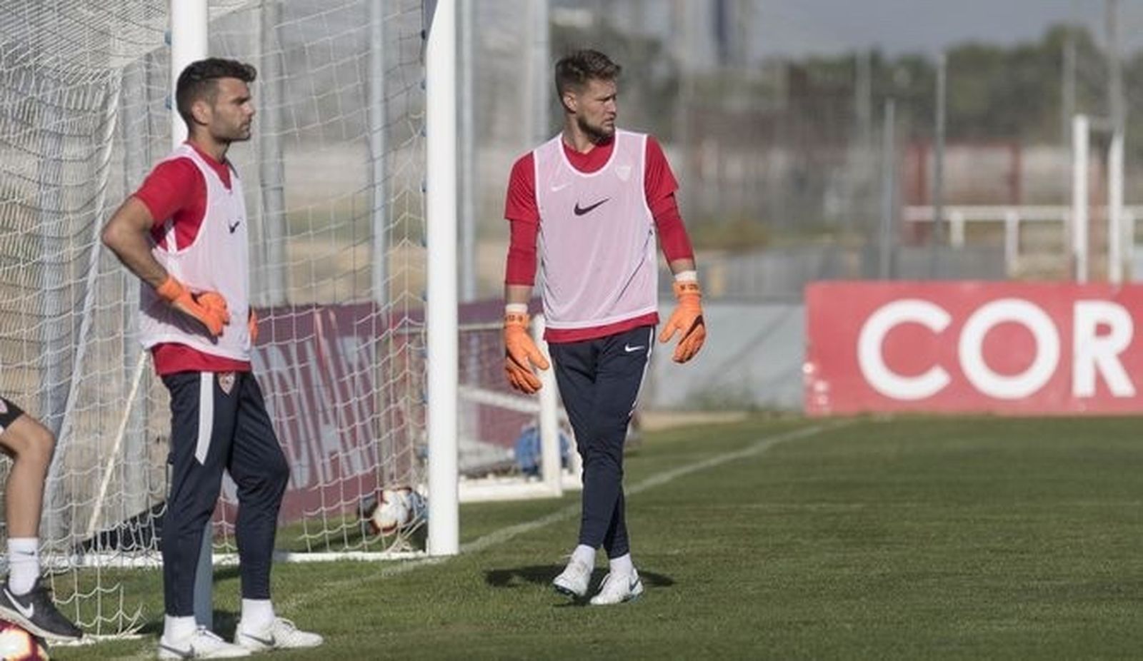 Juan Soriano, convocado por la selección sub 21, junto a Vaclik.