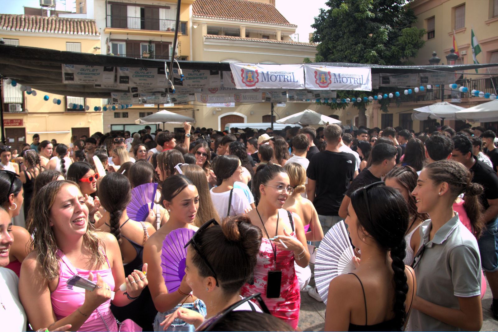 Gran ambiente en el segundo día de feria de día de Motril
