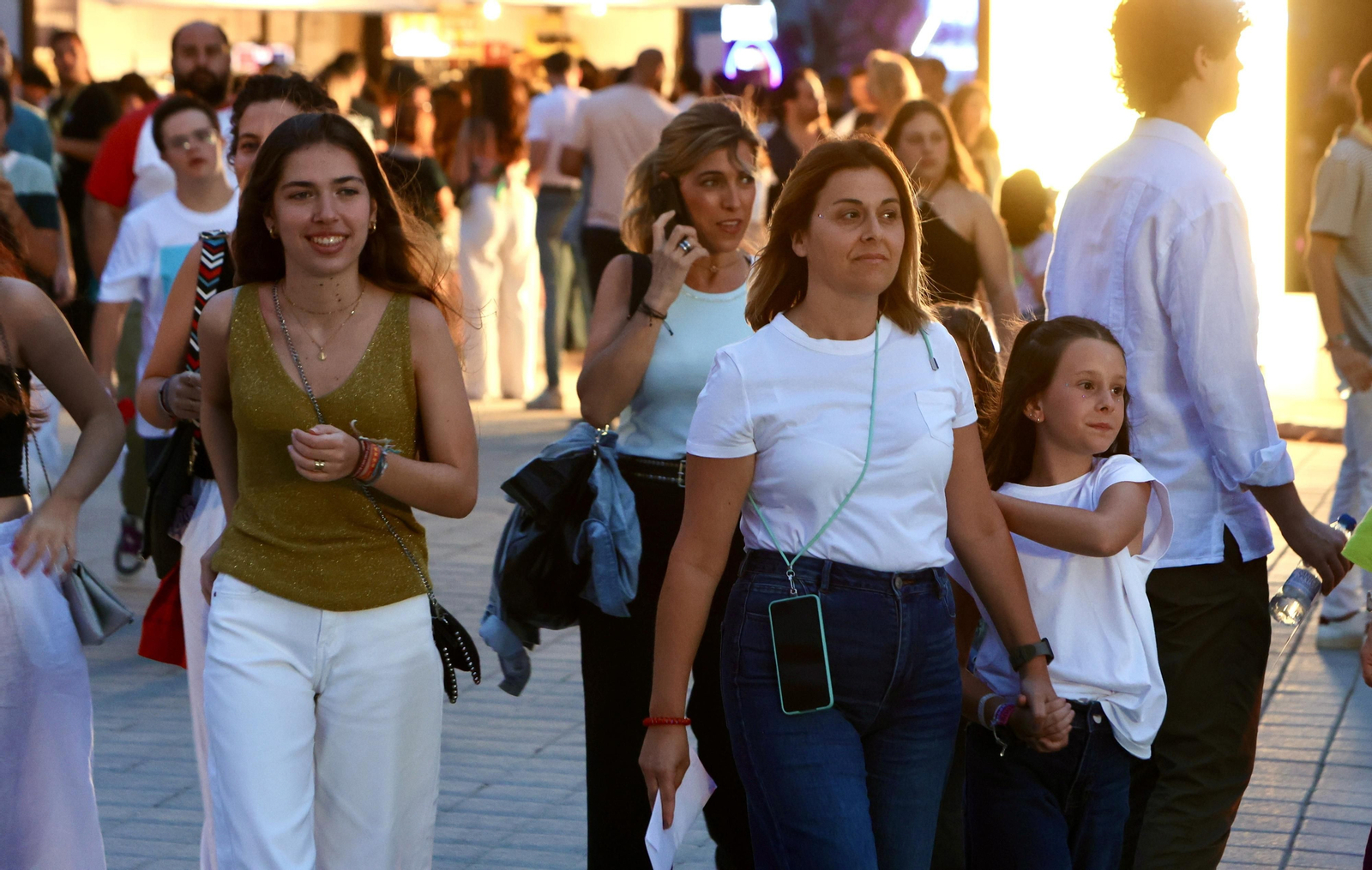 Búscate en el concierto de Aitana