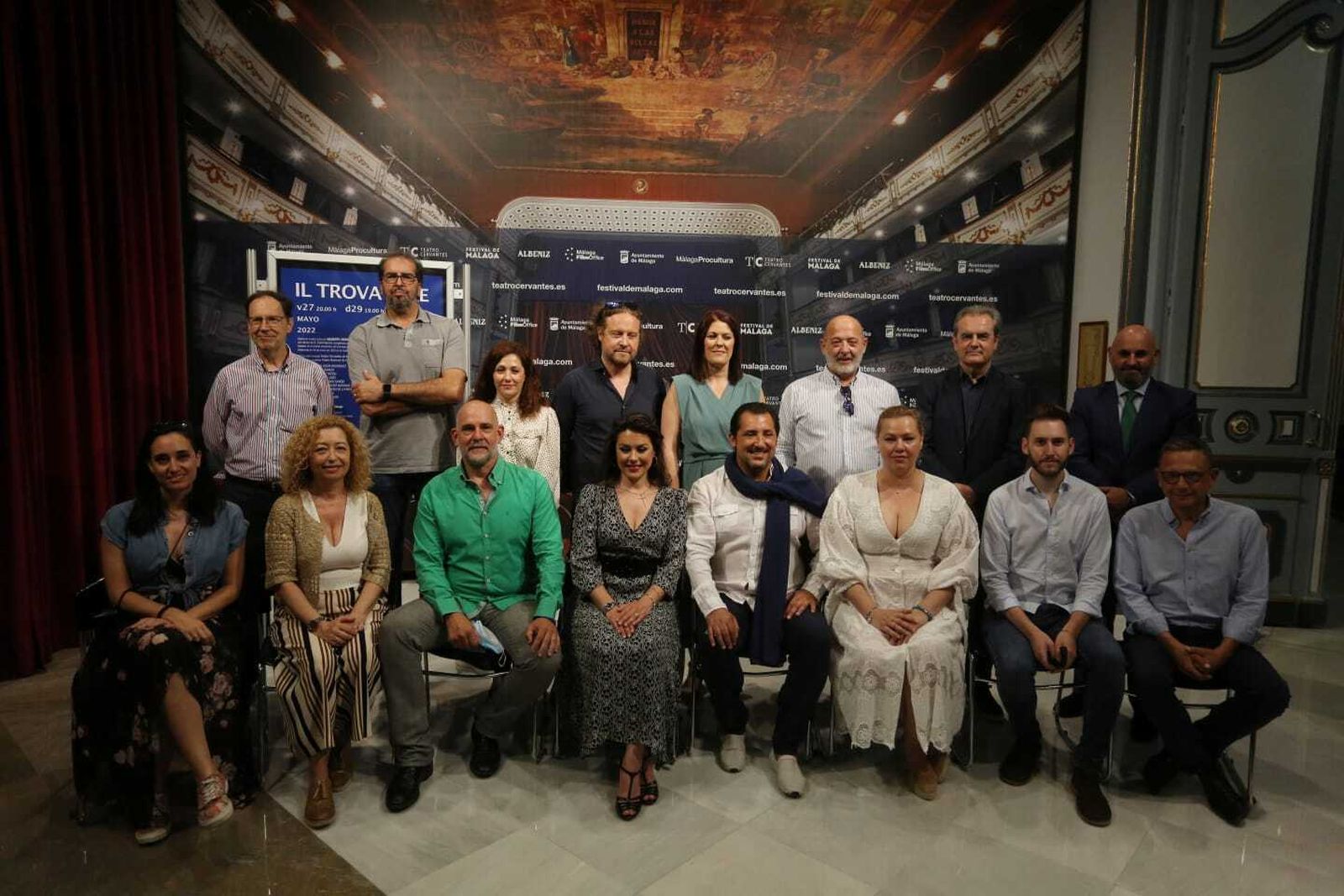 El Teatro Cervantes acoge se prepara para la representación de ‘Il Trovatore’