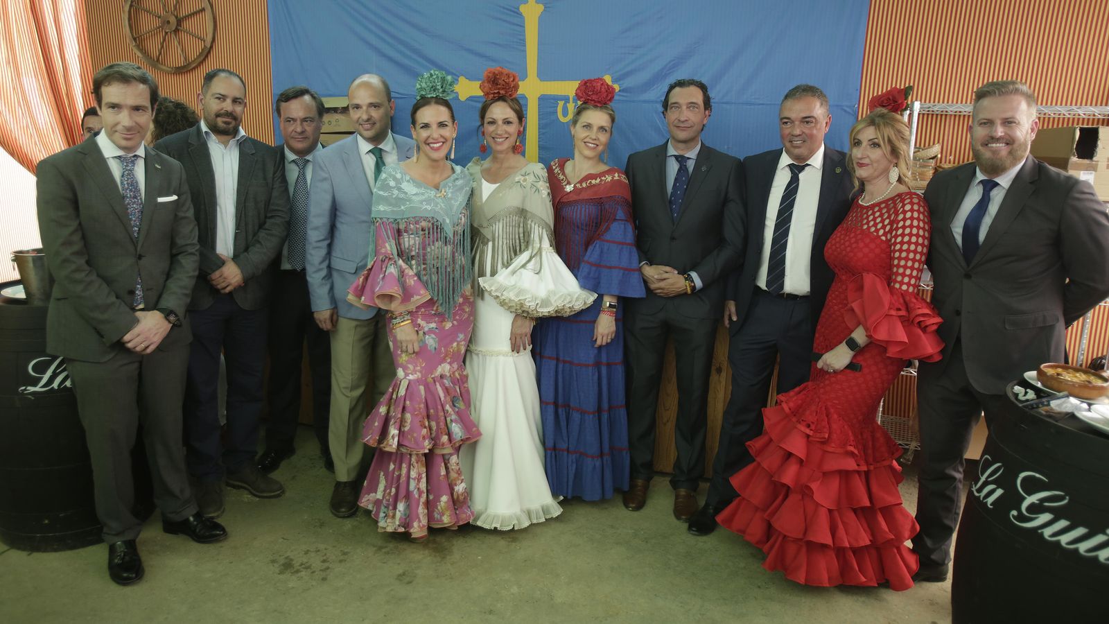 Los sindicatos municipales, con los representantes de Vox.