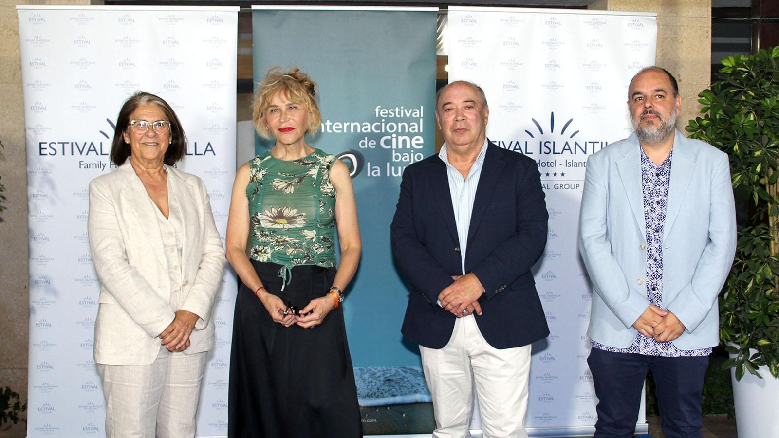 Mariana Otero, Antonia San Juan, Francisco Zamudio y Esteban Magaz.