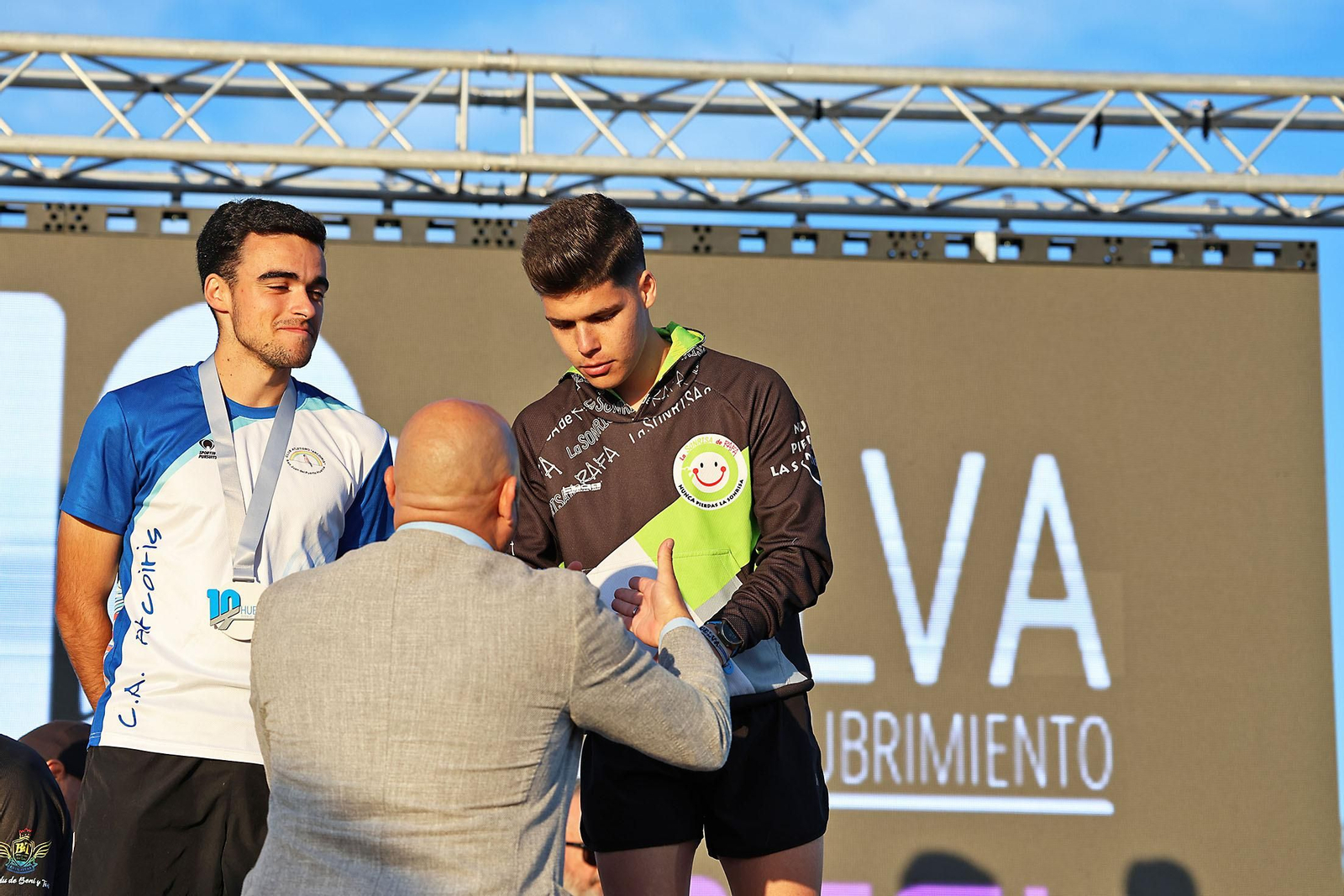 Imágenes de la 10K Huelva Avatel Telecom 'Puerta del Descubrimiento'