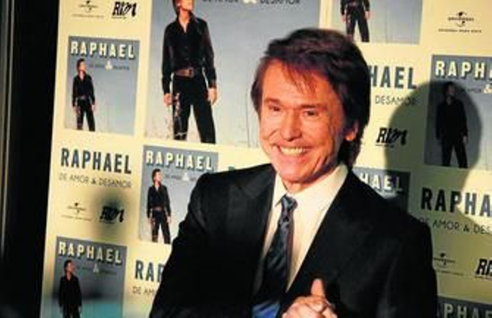 Raphael llega con su último disco para cantar dos horas y media en Roquetas.