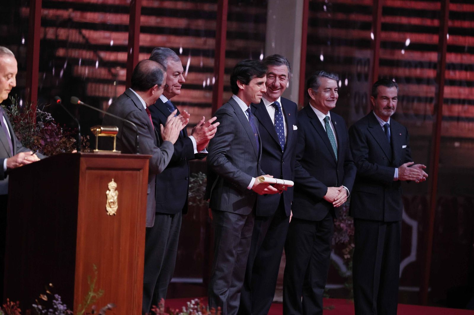 La Entrega de los premios taurinos y universitarios de la Real Maestranza en imágenes