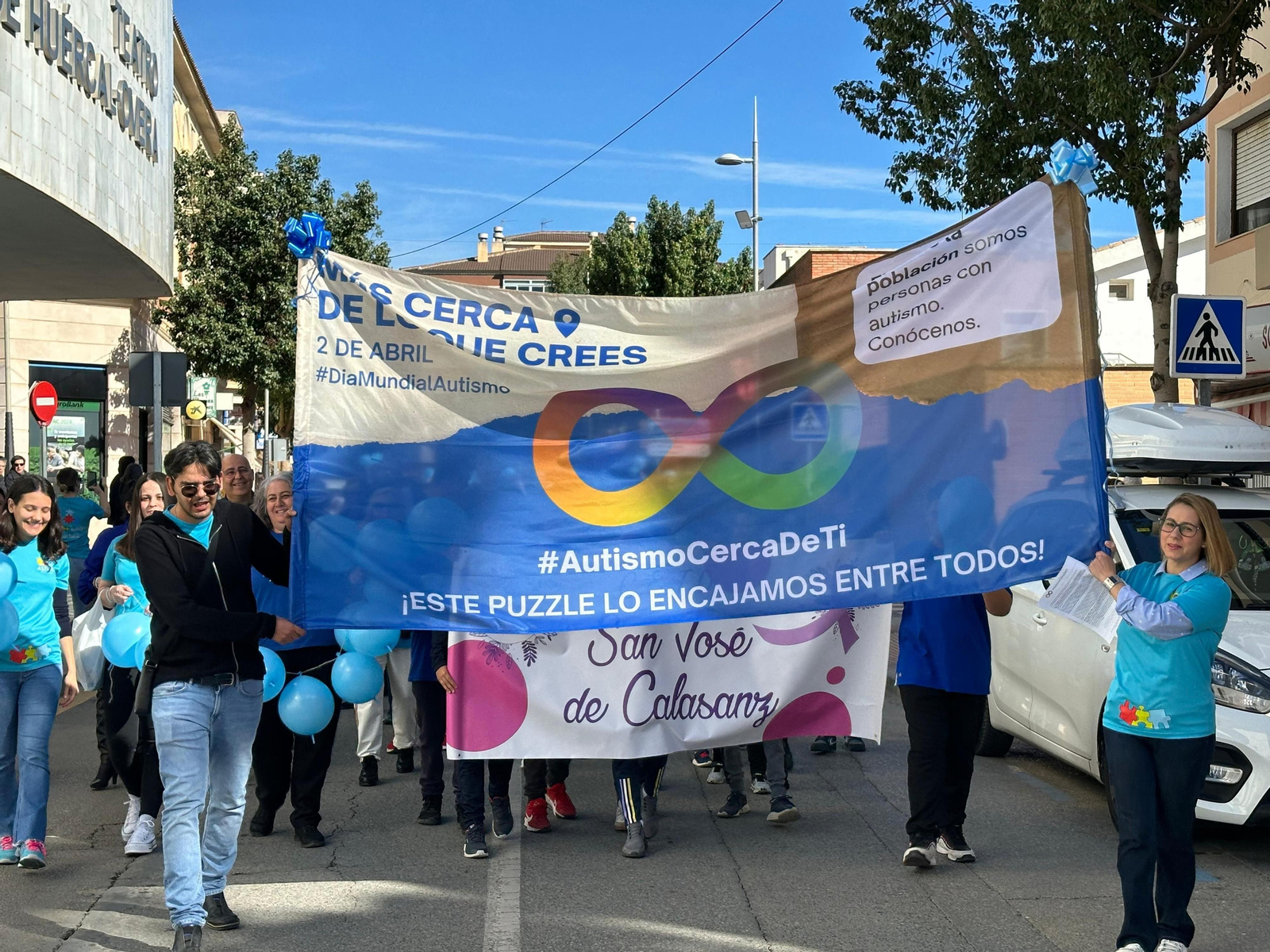Marcha del Día Mundial de Concienciación sobre el Autismo en Huércal-Overa.