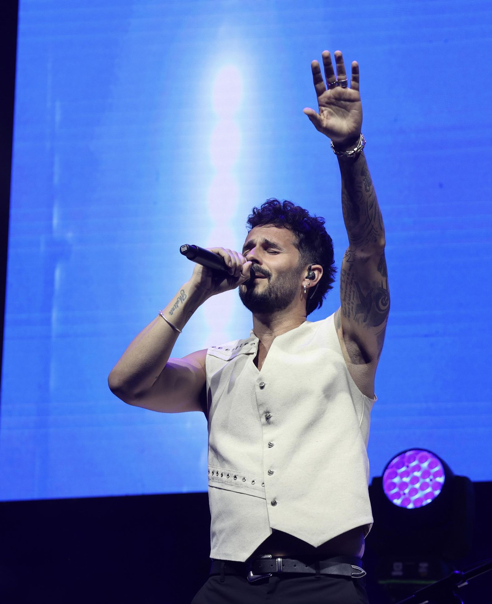 Las mejores fotos del concierto de Antoñito Molina en el Icónica Santalucía Sevilla Fest