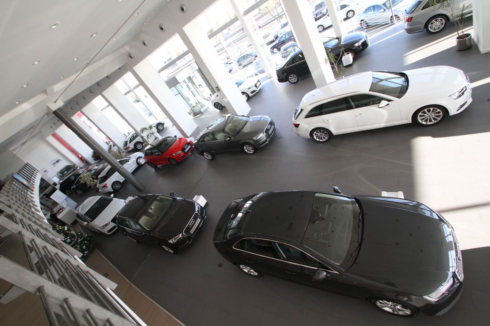 Imagen de un concesionario.