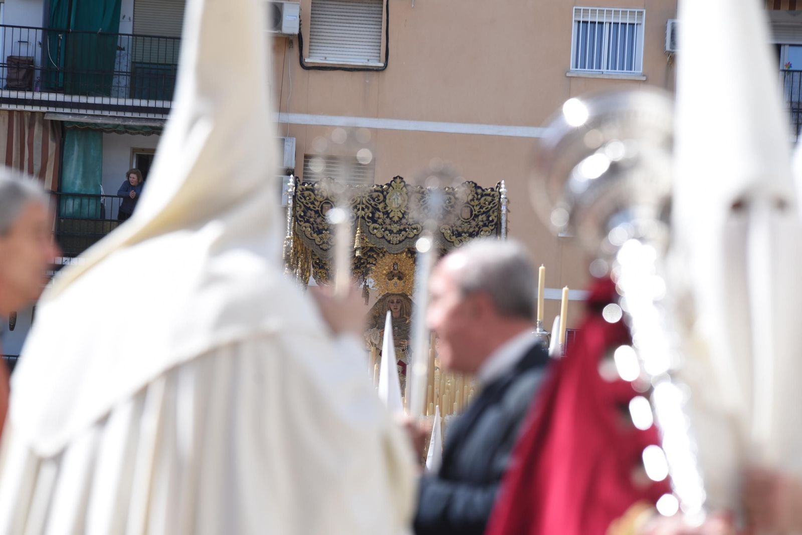 Las imágenes de la procesión de La Merced este Lunes Santo en Córdoba